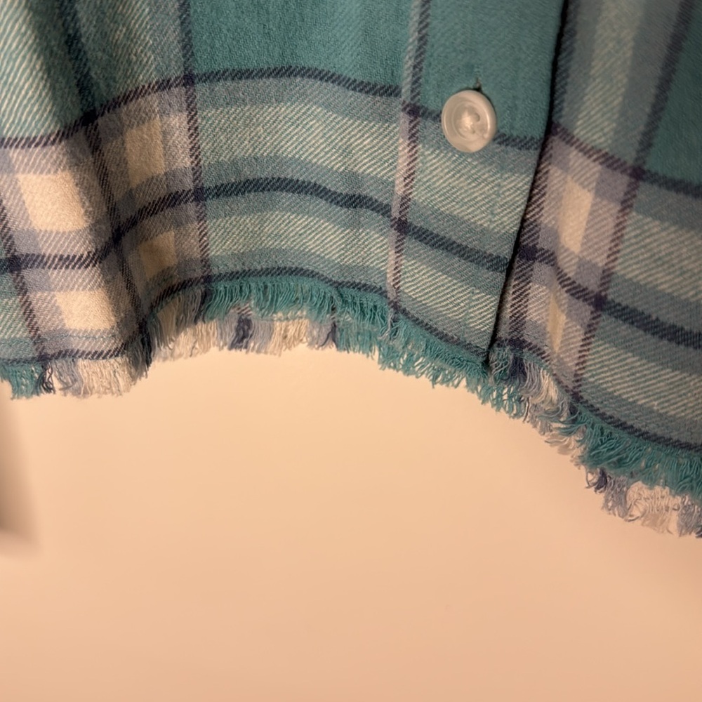 SO brand cropped fringe flannel - Picture 3 of 4